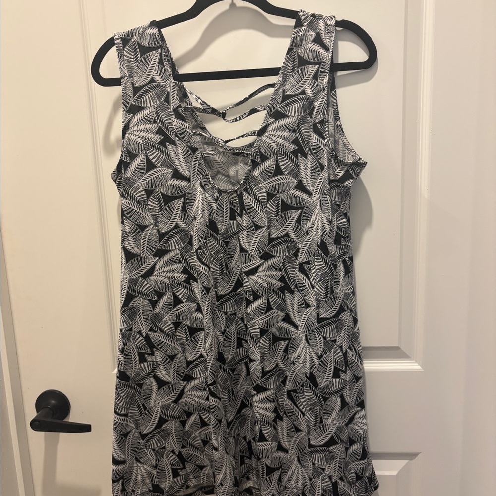 Apt. 9 Black and White Bathing Suit Coverup